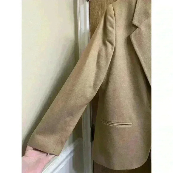 Vintage Sag Harbor 100% Wool Tan Blazer Jacket Women's Size 6 Petite Button - Picture 5 of 10